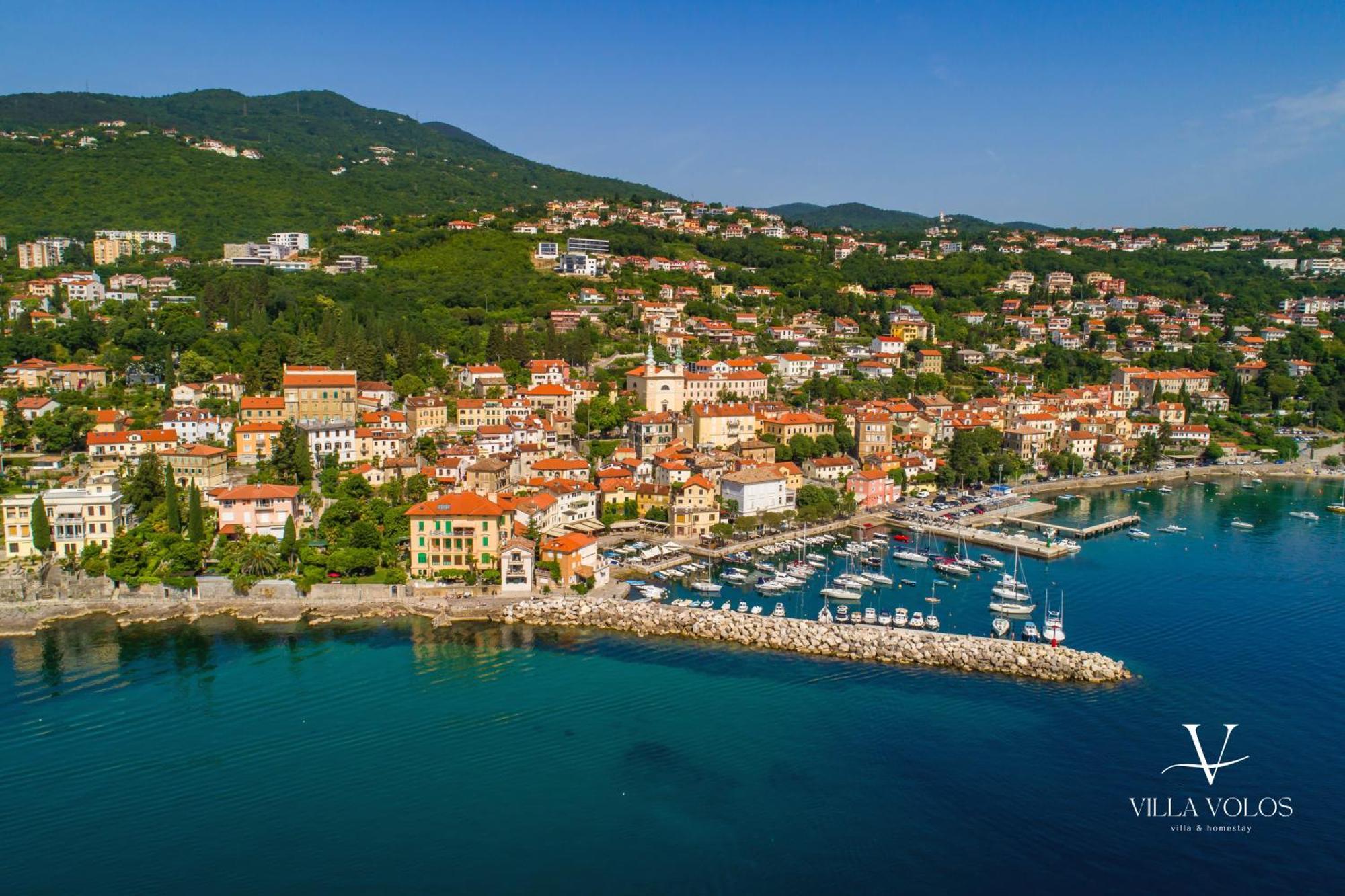 Villa Volos, Pupa With Roof Terrace, And Ela With A View Of The City Опатія Екстер'єр фото